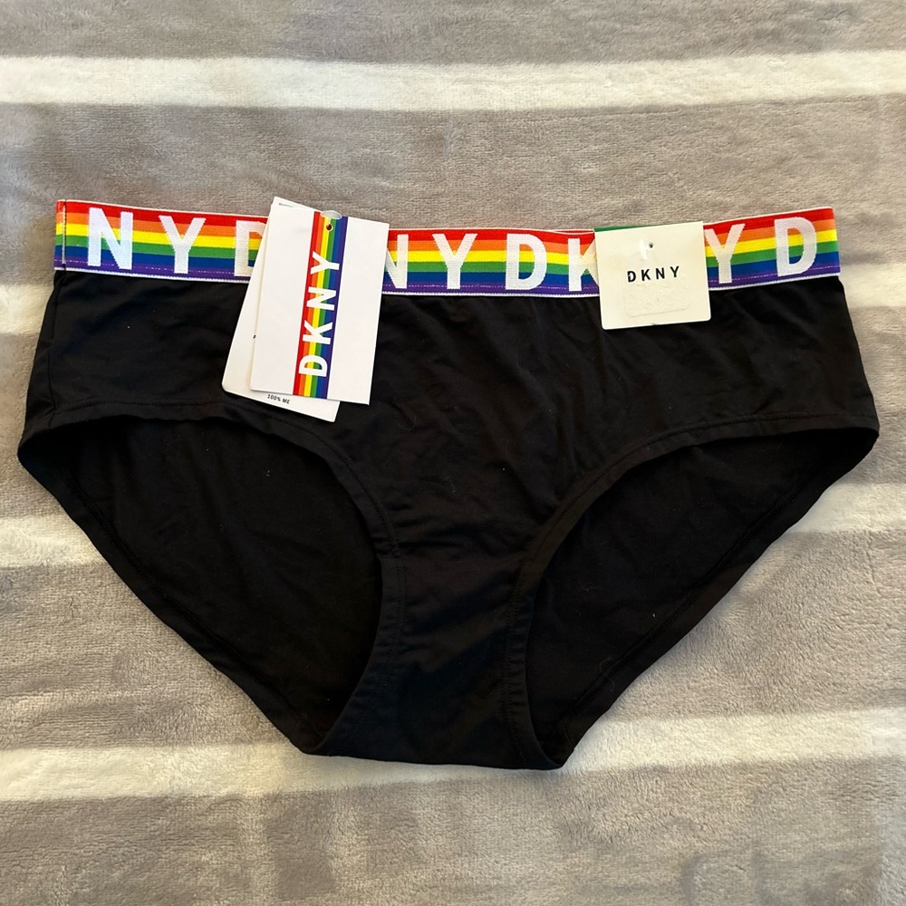 DKNY Black Briefs with Multicolor Waistband